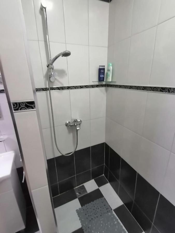 נובי סאד Data Central Studio מראה חיצוני תמונה